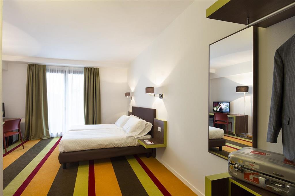 Unaway Hotel ฟาโบร ห้อง รูปภาพ